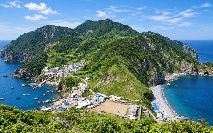 홍도 1구 마을 (AI 연출 이미지)